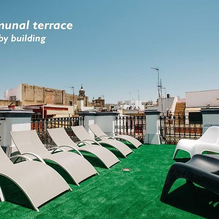 Hostly Acetres 1A Loft In City Center, Comunal Terrace, Fibre,Parking Optional Siviglia Esterno foto